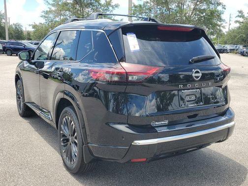 2025 Nissan Rogue Platinum