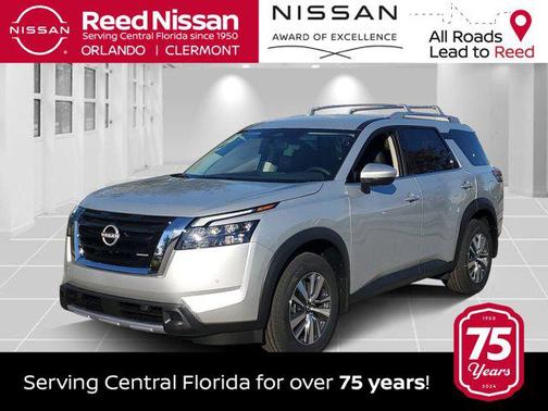 2025 Nissan Pathfinder SL FWD