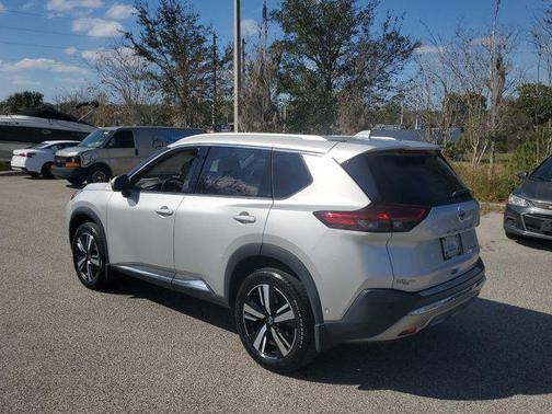 2021 Nissan Rogue Platinum