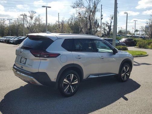 2021 Nissan Rogue Platinum