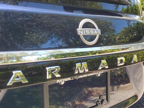 2024 Nissan Armada SL 2WD