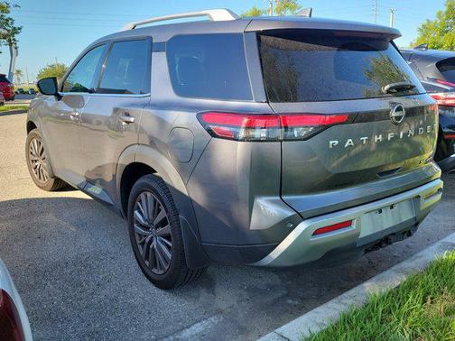 Gun Metallic 2023 Nissan Pathfinder SL 4WD