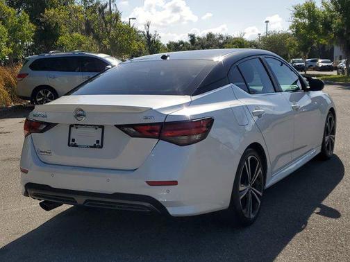 2021 Nissan Sentra SR