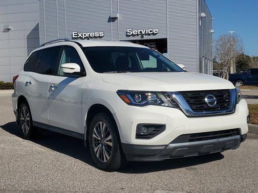 2020 Nissan Pathfinder S 2WD