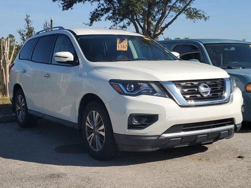 2020 Nissan Pathfinder S 2WD