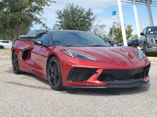 2021 Chevrolet Corvette Stingray w/2LT