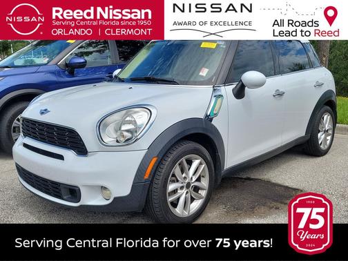 Light White 2014 MINI Countryman Cooper