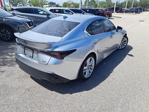 2022 Lexus IS 300 Base