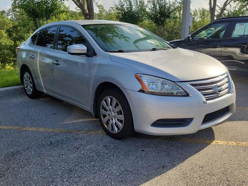Brilliant Silver 2015 Nissan Sentra SV