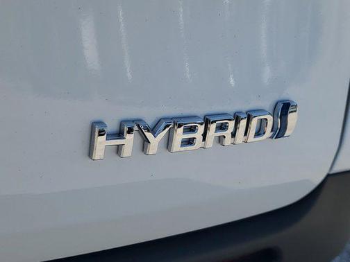 2023 Toyota Sienna LE