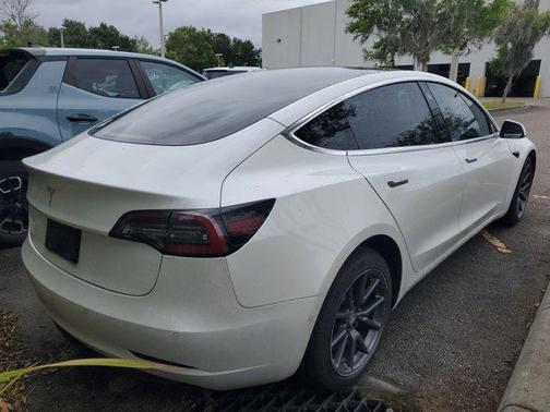 2020 Tesla Model 3 Standard Range