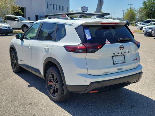 2025 Nissan Rogue Rock Creek