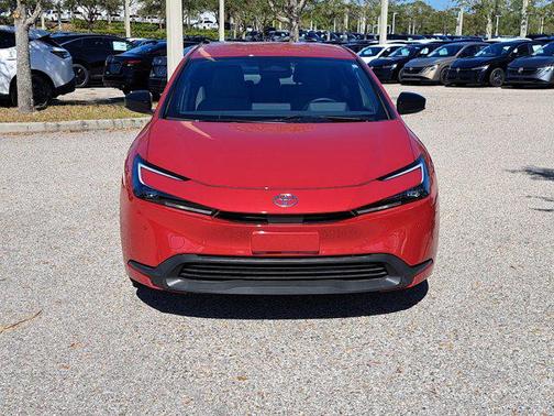 2025 Toyota Prius LE