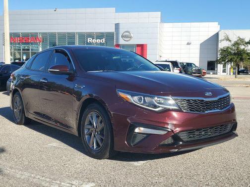 2019 Kia Optima LX