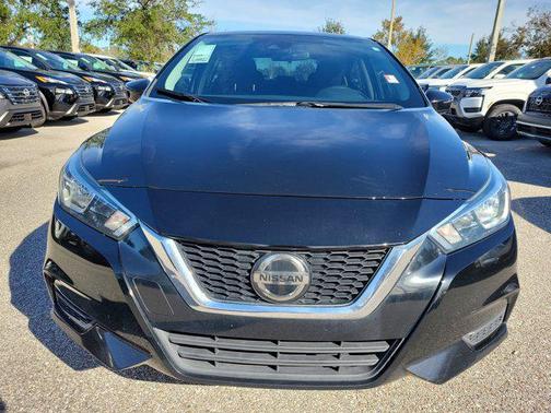 2021 Nissan Versa 1.6 SV