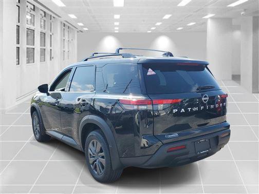 2025 Nissan Pathfinder SV FWD