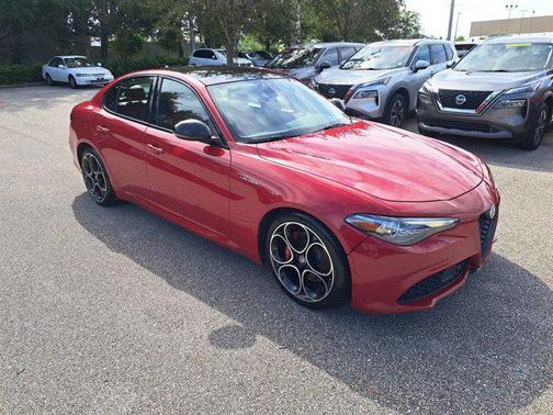 2022 Alfa Romeo Giulia Ti