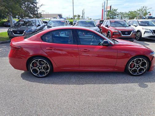 2022 Alfa Romeo Giulia Ti