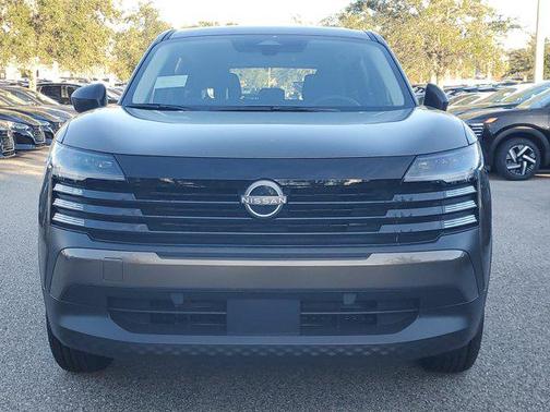 Canyon Bronze Metallic 2026 Nissan Kicks S
