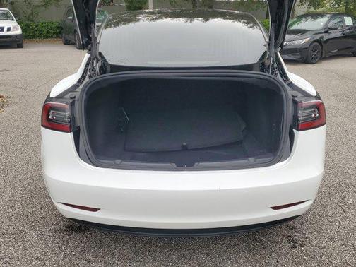 2019 Tesla Model 3 Mid Range