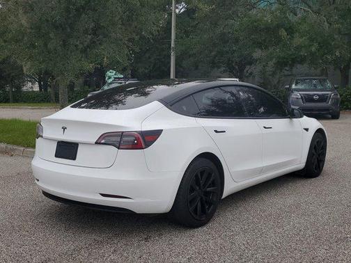 2019 Tesla Model 3 Mid Range