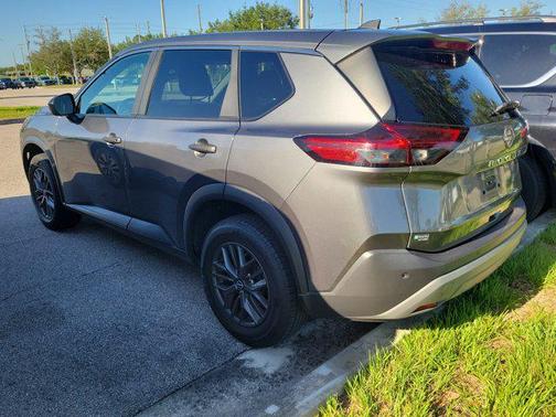 Gun Metallic 2023 Nissan Rogue S