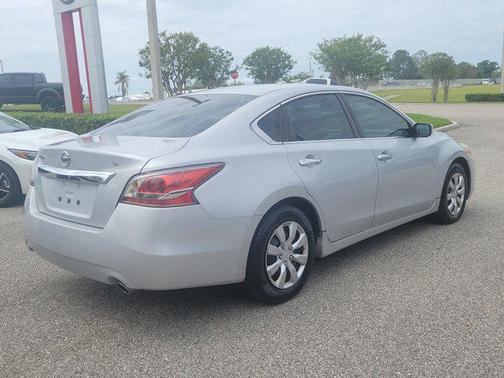 Brilliant Silver 2015 Nissan Altima 2.5 S