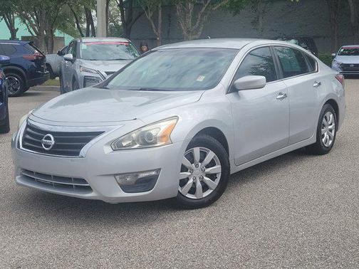 Brilliant Silver 2015 Nissan Altima 2.5 S