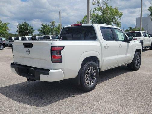 Glacier White 2026 Nissan Frontier SV