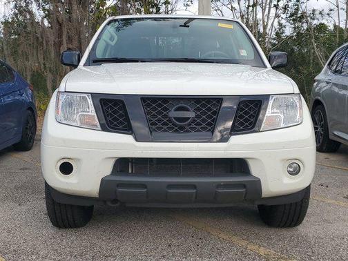 2020 Nissan Frontier SV
