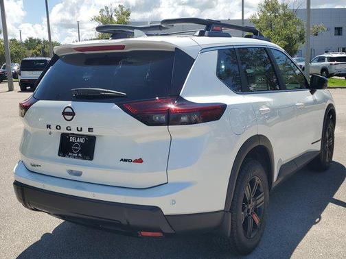 2025 Nissan Rogue Rock Creek