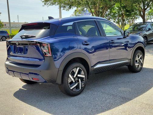 Deep Blue Pearl 2026 Nissan Kicks SV