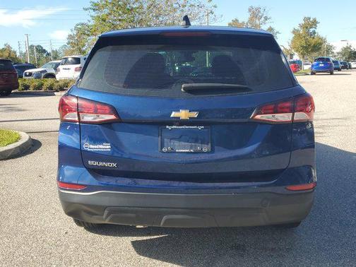 2022 Chevrolet Equinox LS