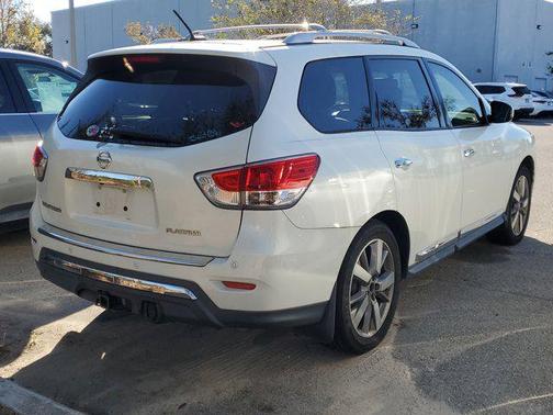 2015 Nissan Pathfinder Platinum
