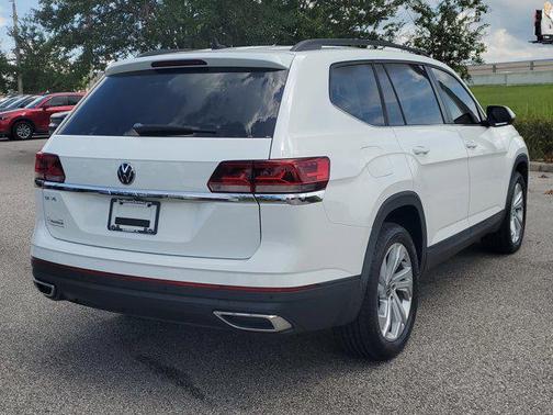2022 Volkswagen Atlas 3.6L SE w/Technology
