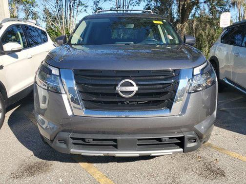 2024 Nissan Pathfinder Platinum 4WD