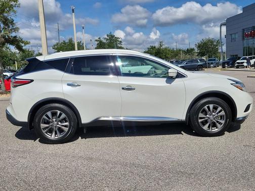 Pearl White 2015 Nissan Murano SL