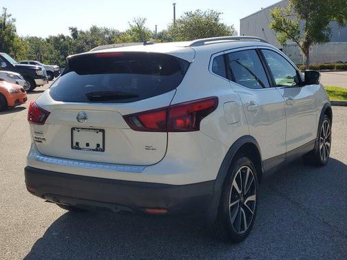 2019 Nissan Rogue Sport SL