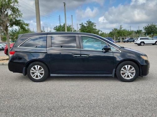 Crystal Black Pearl 2016 Honda Odyssey EX-L