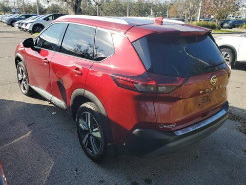 2021 Nissan Rogue SL