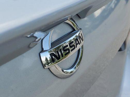 2020 Nissan Altima SR FWD
