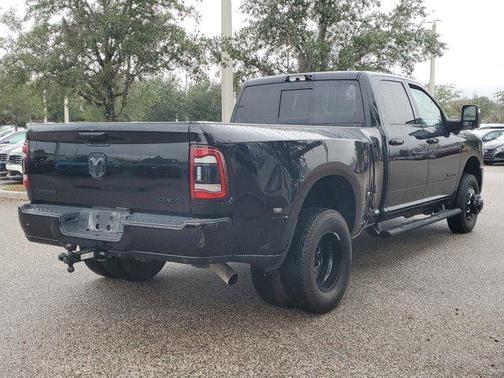 2023 RAM 3500 Big Horn Crew Cab 4x4 8' Box