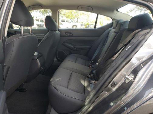 2025 Nissan Altima S FWD
