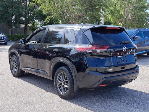 2021 Nissan Rogue S