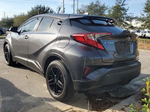 2020 Toyota C-HR LE