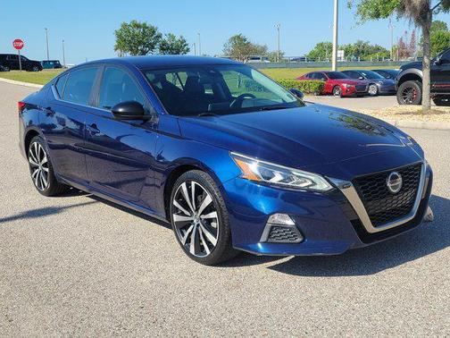Deep Blue Pearl 2021 Nissan Altima SR FWD