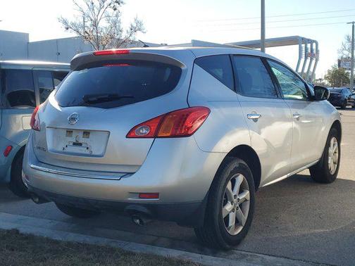 2010 Nissan Murano S