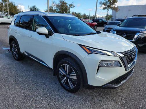 2023 Nissan Rogue SL