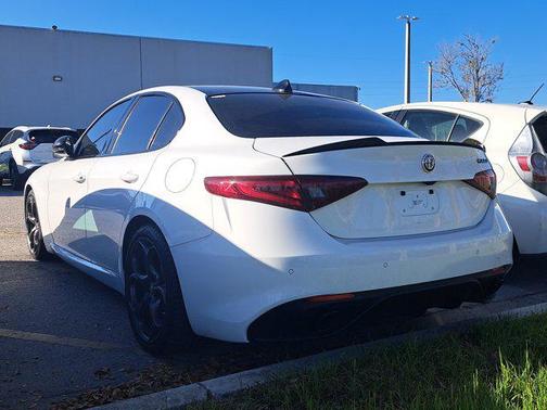 2021 Alfa Romeo Giulia Ti