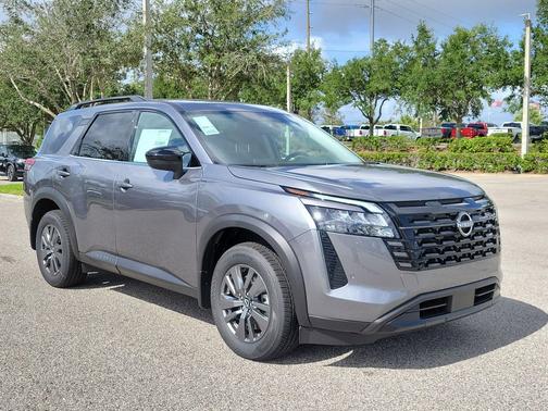 Gun Metallic 2026 Nissan Pathfinder SV